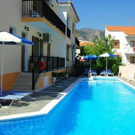 Angela Apartments ซาโมส ภายนอก รูปภาพ